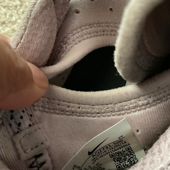 Nike Shoes Womens 9.5 Joyride Run Flyknit Running Low Sneakers - Picture 6 of 7